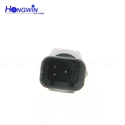 Engine Coolant Water Temperature Sensor For Renault Dacia Logan Sandero 1.4 1.6 7700101968 7700103348 8200561449