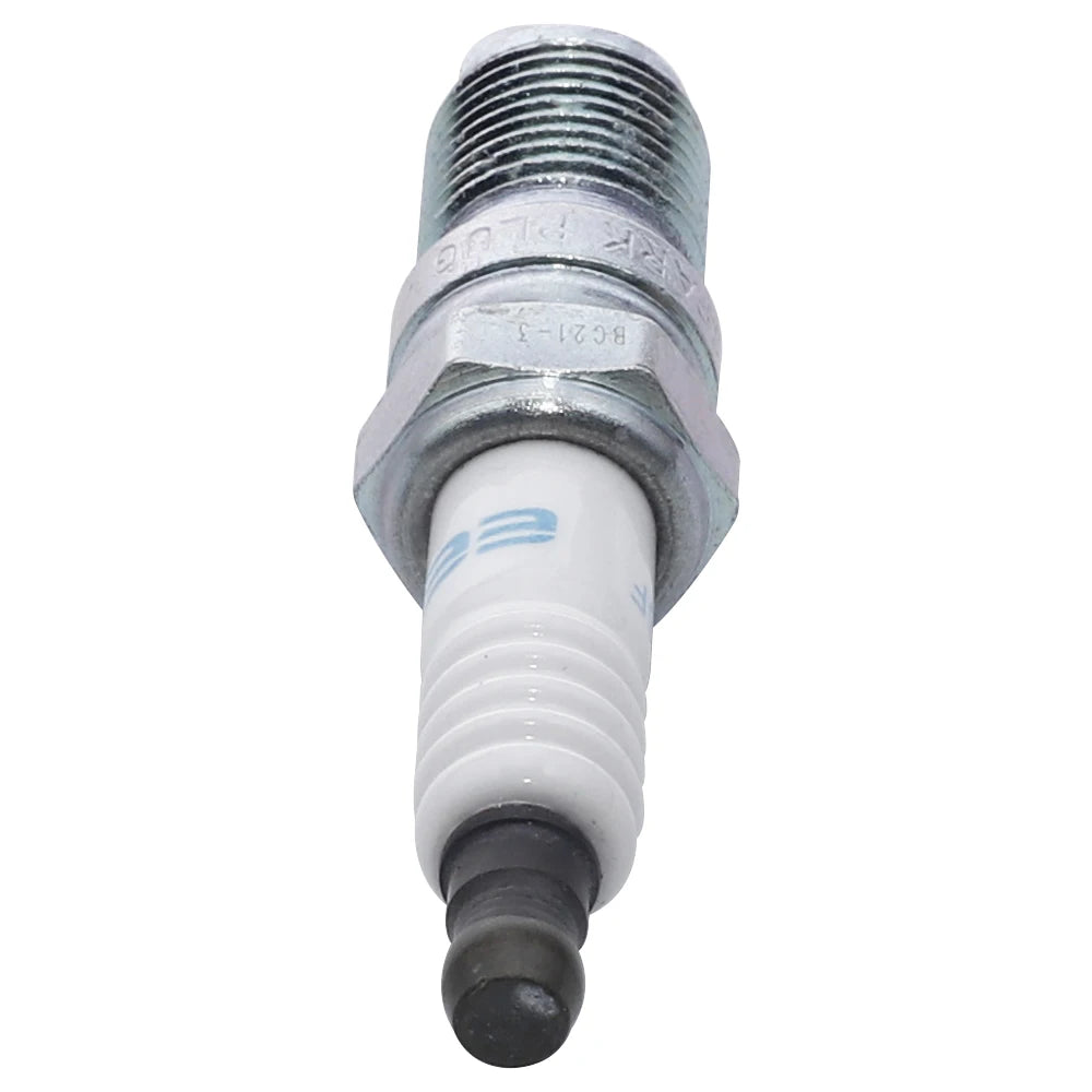 Spark Plug For Jaguar S-Type XF XJL 3.0L Cadillac Escalade Jeep Wrangler JK Chevrolet Camaro 6.2L Volvo C30 2.0L FAW BESTURN B70